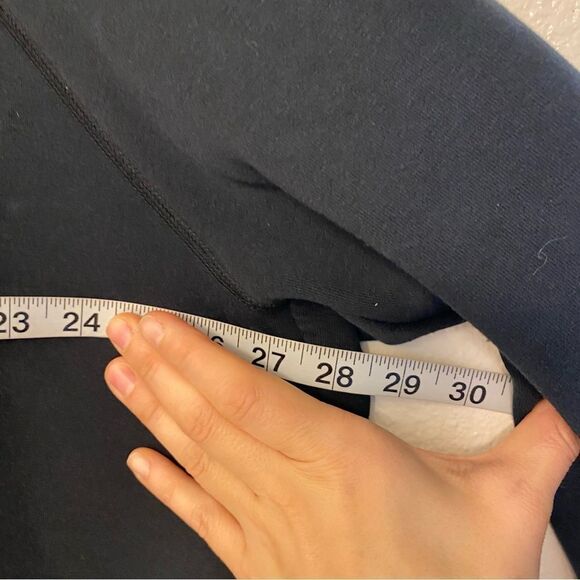 Nike Sportswear Tech full zip Fleece Cape Hoodie Black crop BV3396-010 Large - Picture 7 of 11